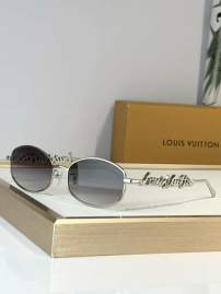 Picture of Louis Vuitton Sunglasses _SKUfw79683828fw